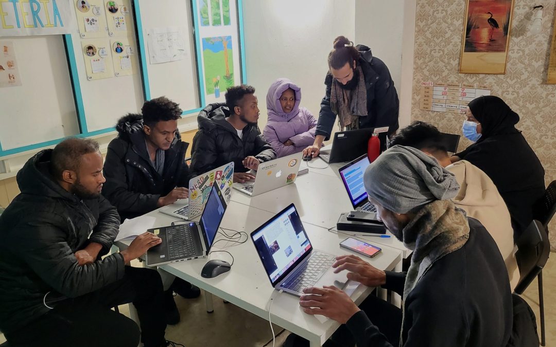 Bridging the Gap to Social Services in Croatia: Enhancing Digital Skills for Migrants and Refugees